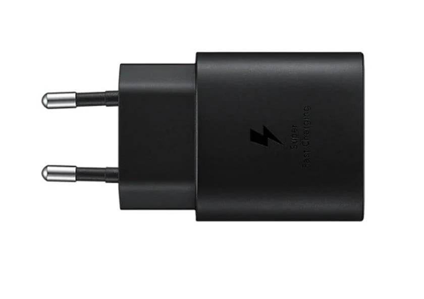 Siyah 25W USB-C Şarj Adaptörü - 3