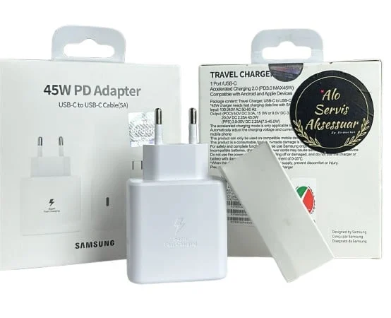 Şebeke Enerji Toplama Cihazı 45W PD Adaptör USB-C to USB-C Kablo