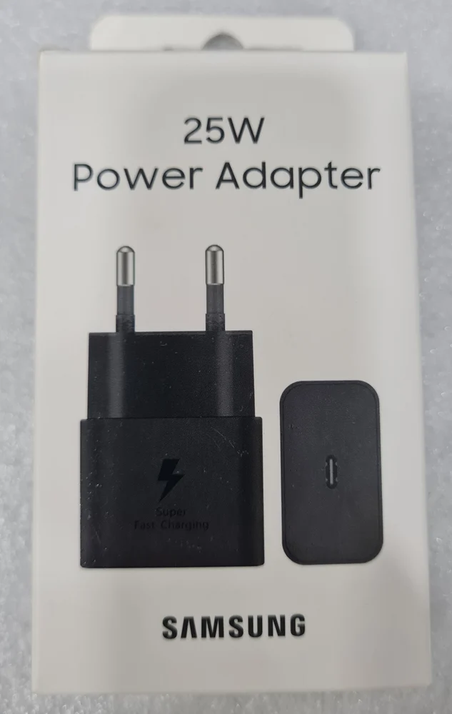 Super Fast 25W Black Power Adapter