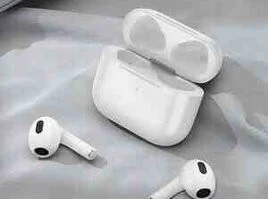 AirPods 4 Wireless Earbud, White - 3
