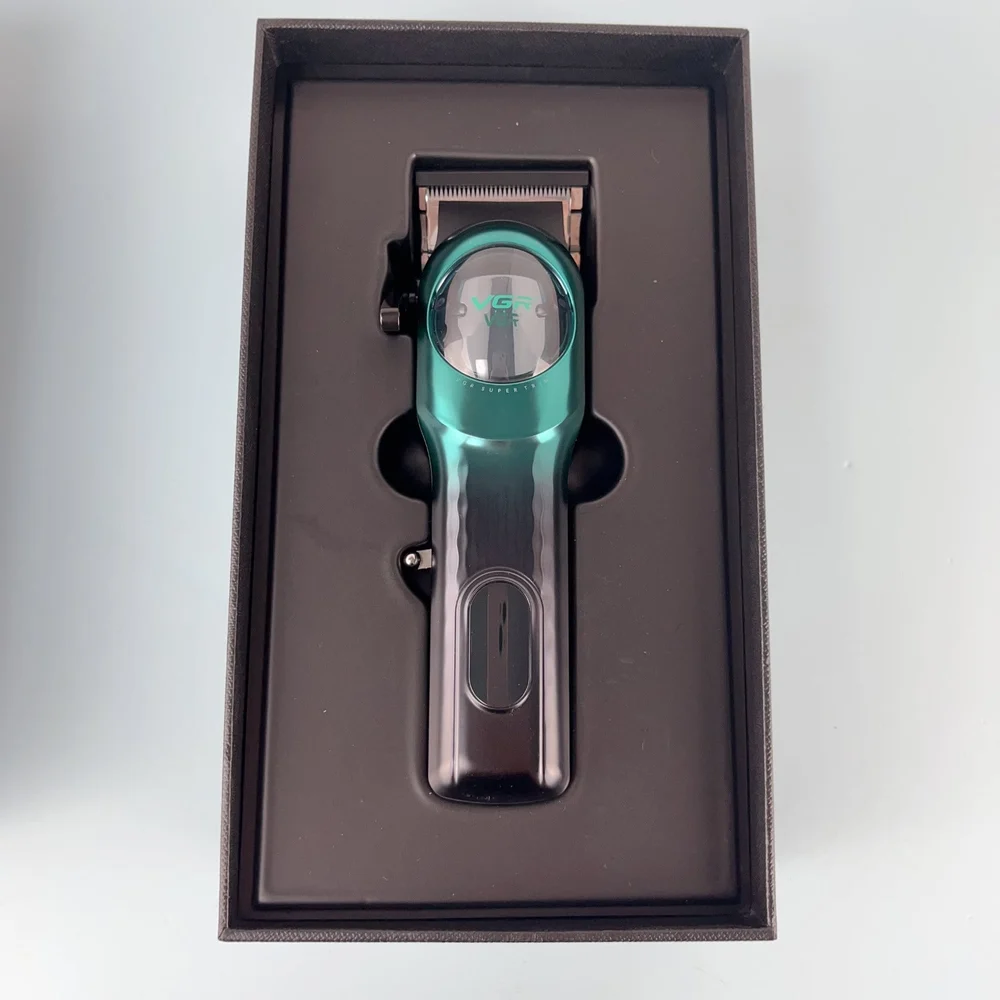 VGR V-166 Professional Hair Clipper, Stainless Steel Blades, Powerful and Reliable - VGR V-166 GS - 4